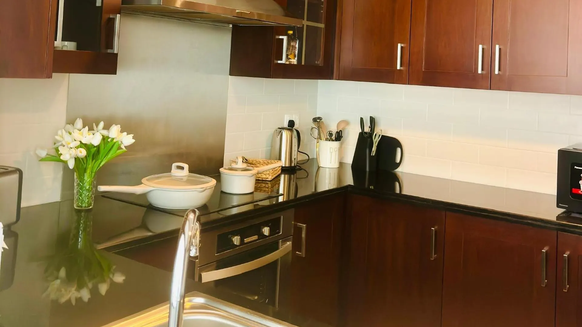 Luxury One Bedroom Apartment With Fountain View Opposite Dubai Mall 0*,
