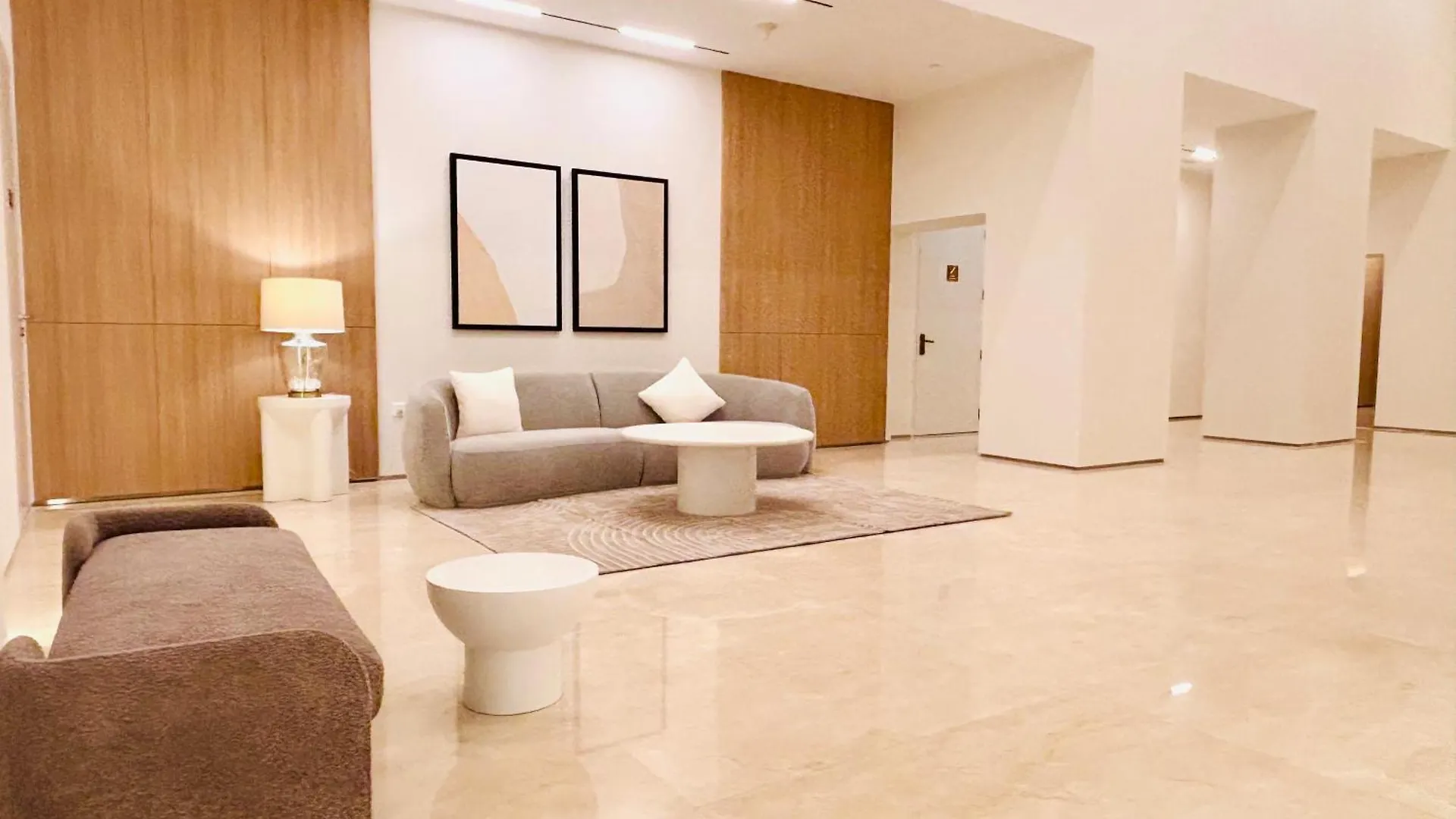 Luxury One Bedroom Apartment With Fountain View Opposite Dubai Mall