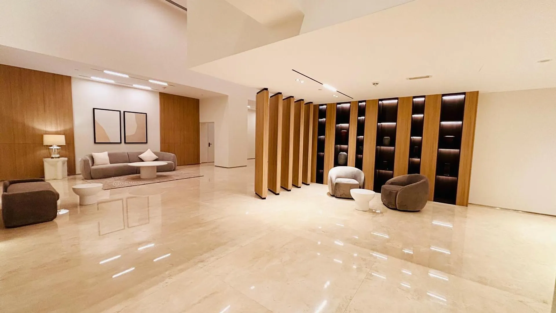 Luxury One Bedroom Apartment With Fountain View Opposite Dubai Mall contacts