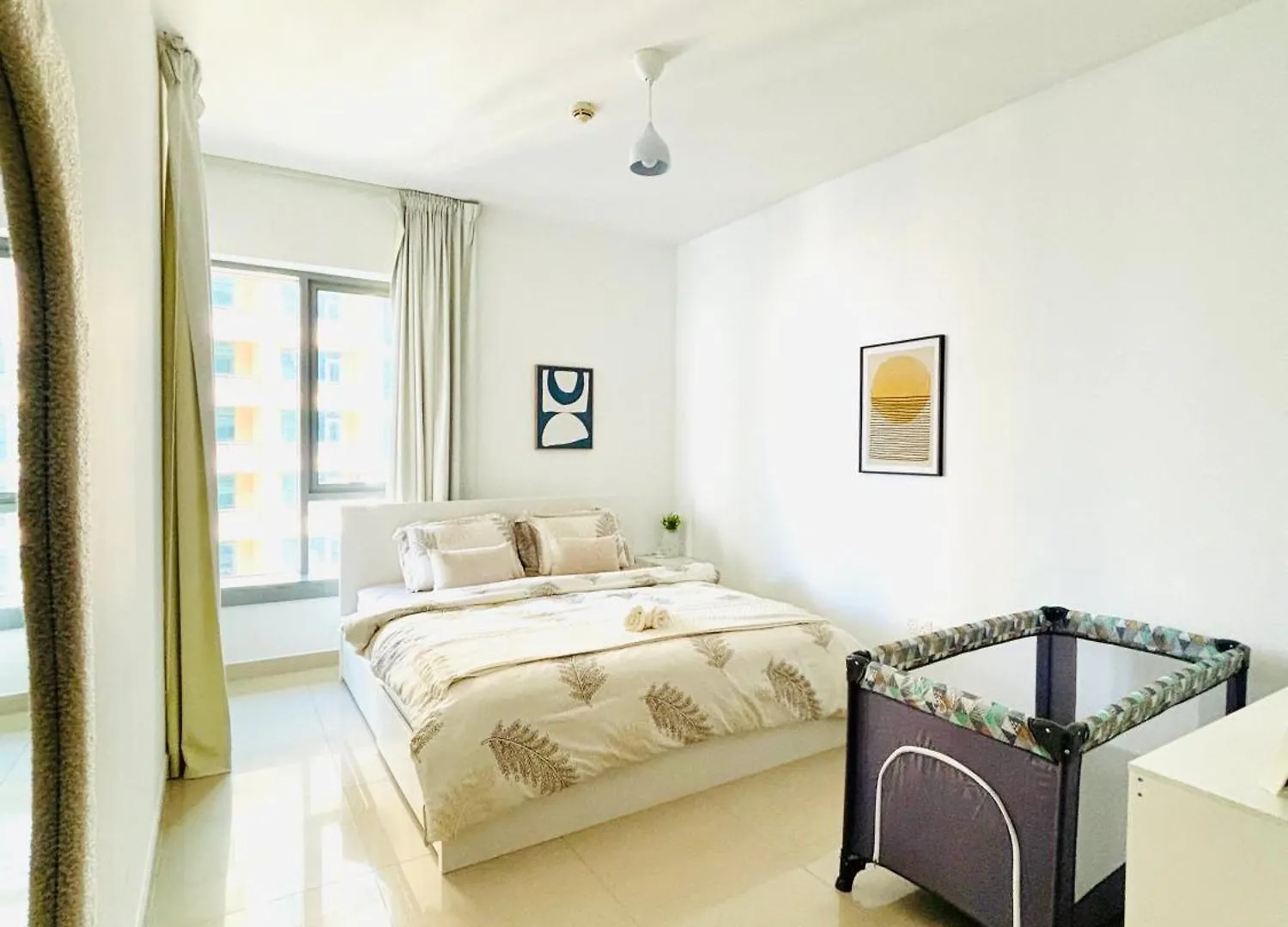 Luxury One Bedroom Apartment With Fountain View Opposite Dubai Mall