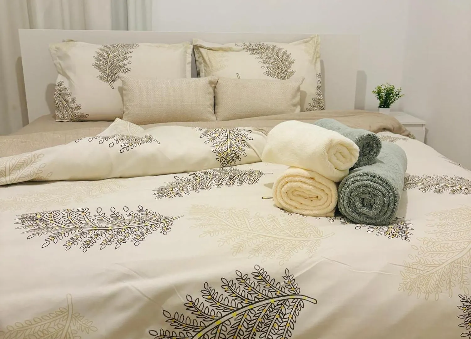 Luxury One Bedroom Apartment With Fountain View Opposite Dubai Mall