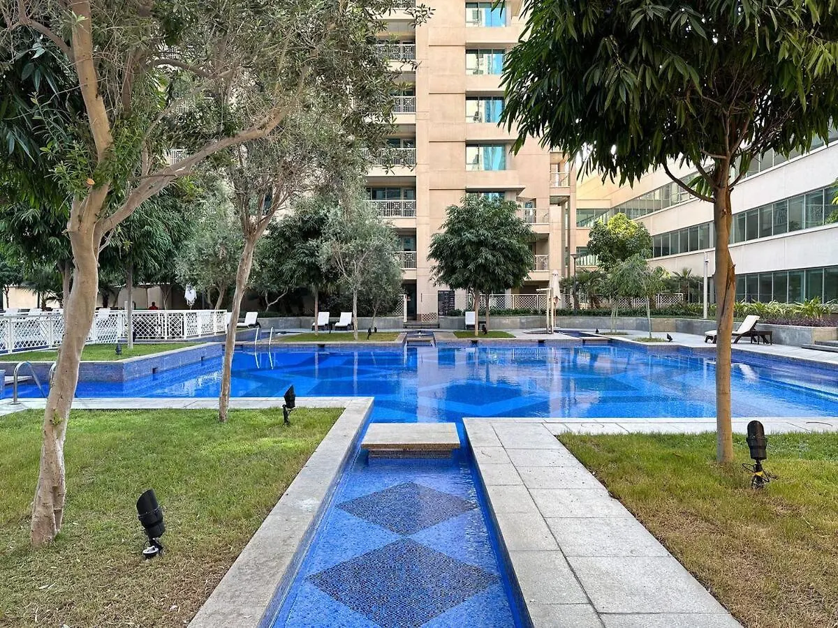 Luxury One Bedroom Apartment With Fountain View Opposite Dubai Mall